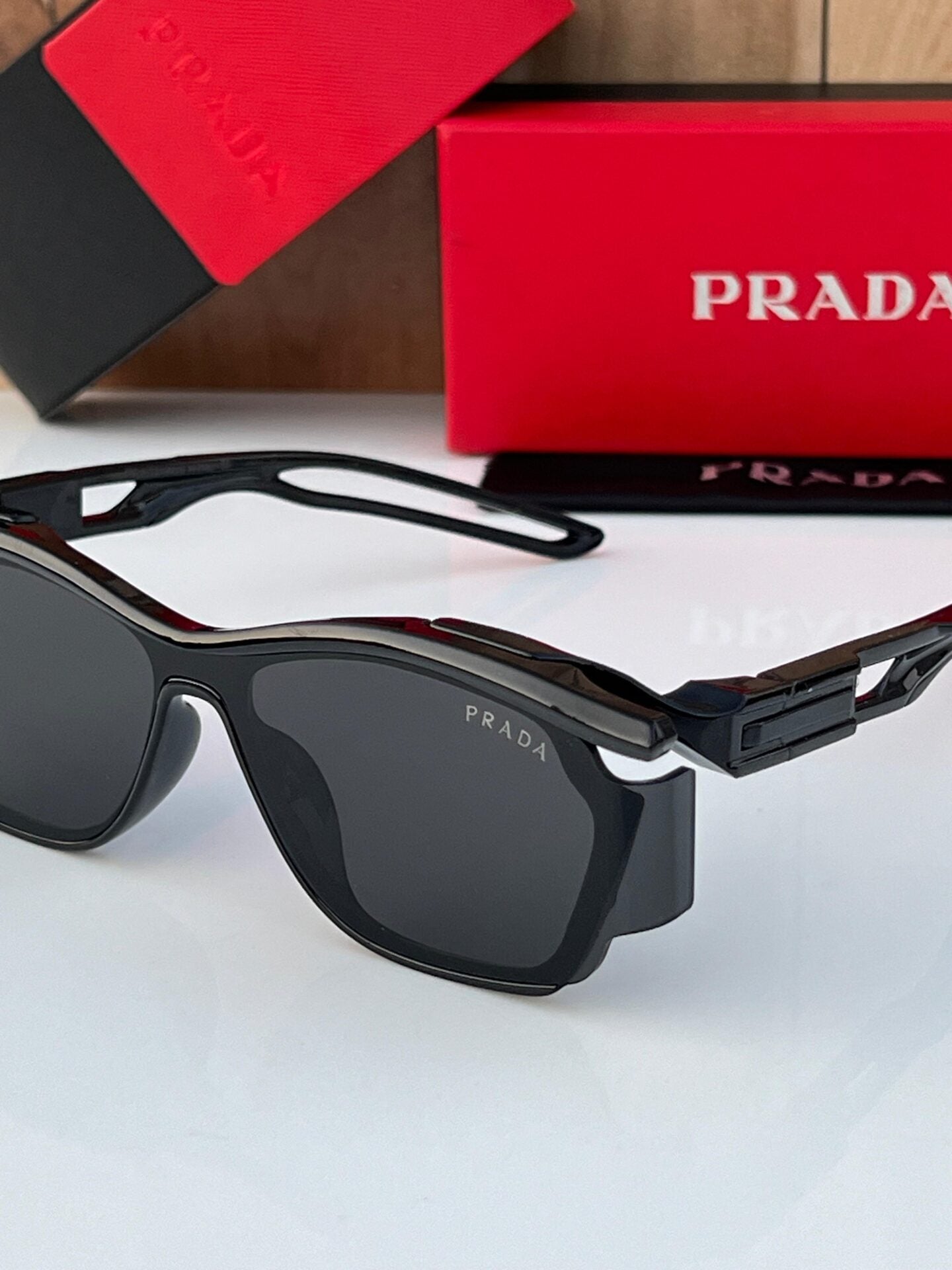 PD -7212 SPORTS  Sunglasses