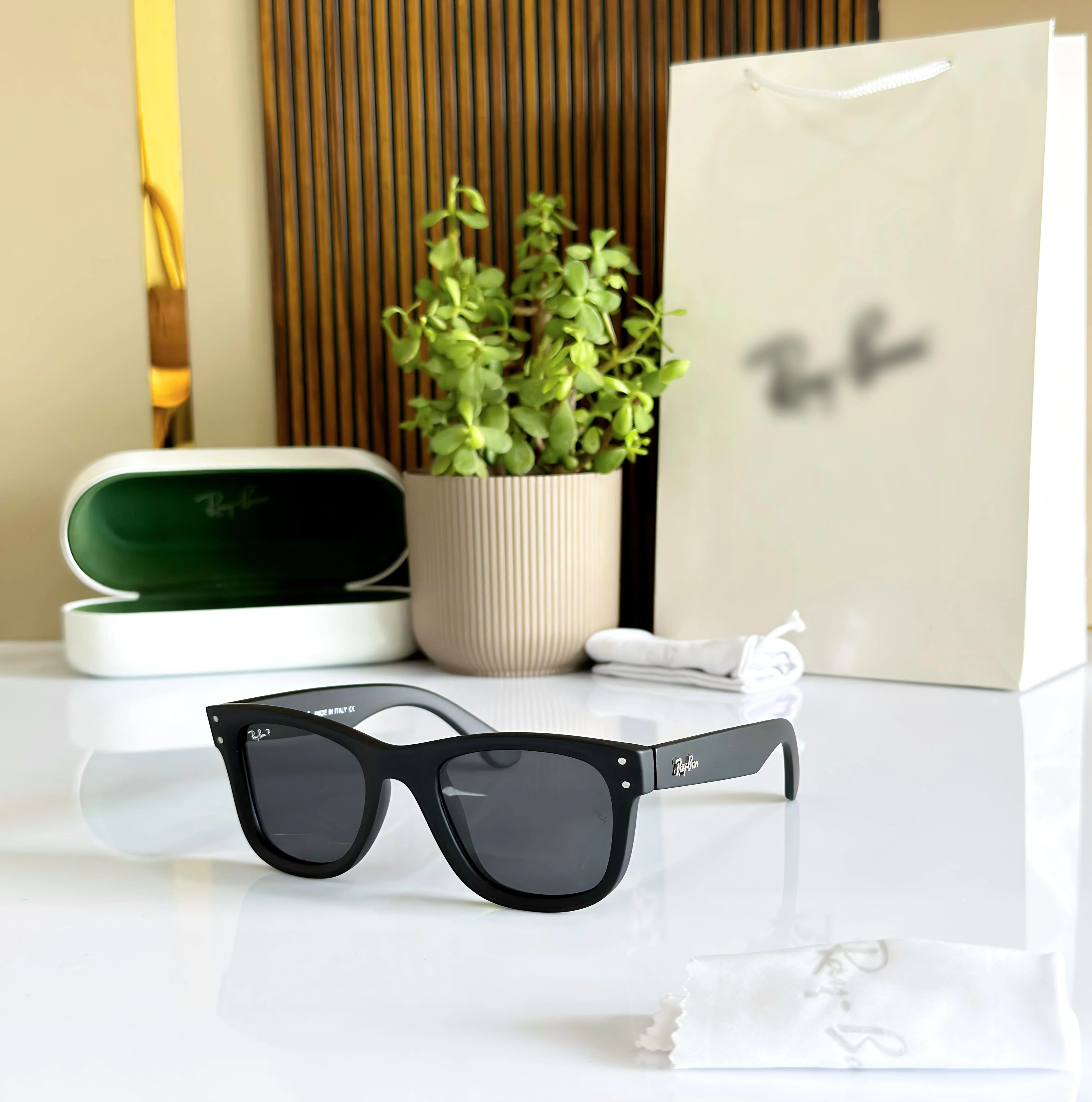 RB-2590 MATTE BLACK | Premium Fashion Eyewear