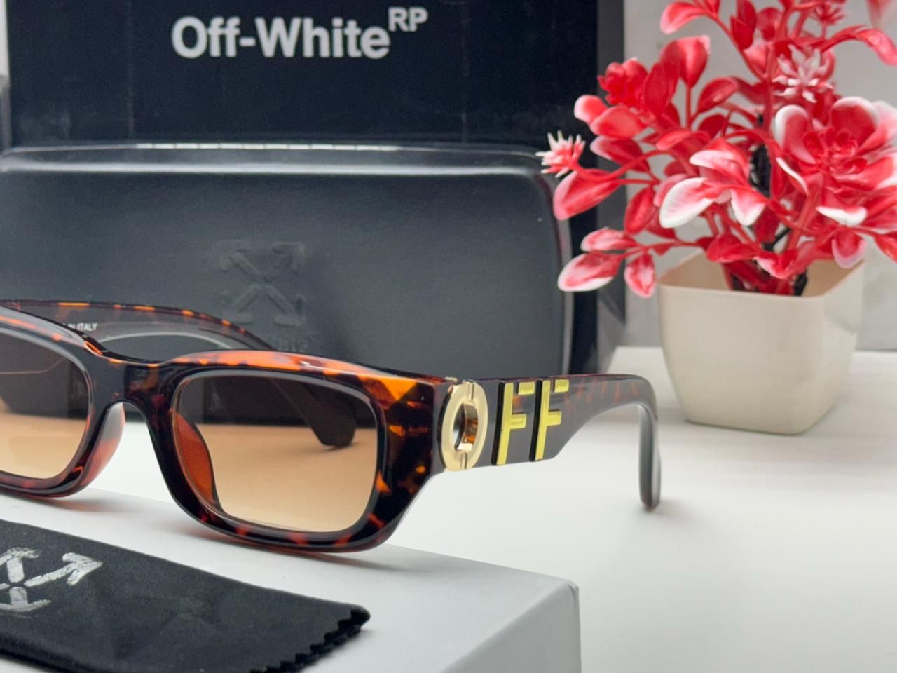 DAVID OFF-Luxe Tortoise Sunglasses