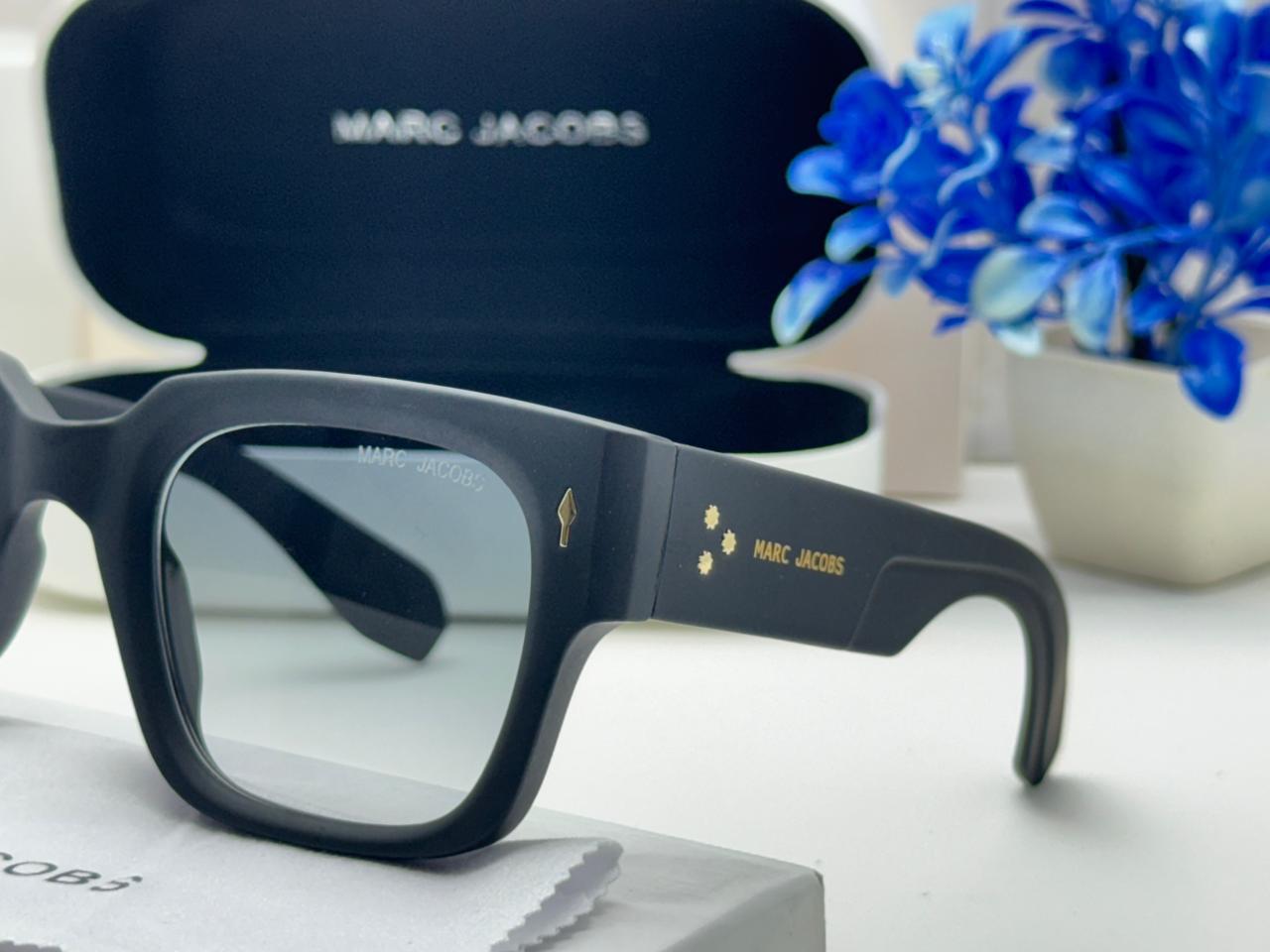 M&J Matte Black Frame with Grey Lens
