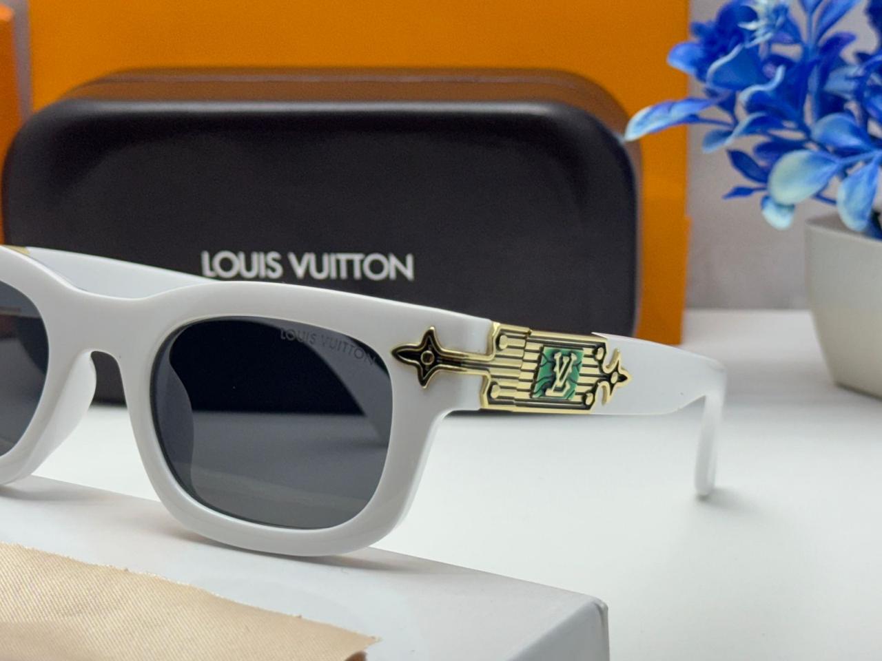 L&V-8898 White Square Sunglasses – White Frame with Black Lens