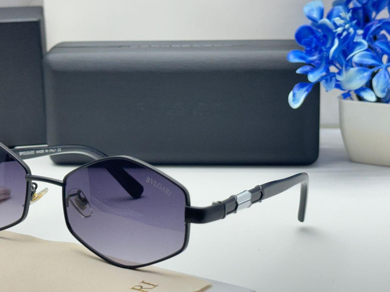 BG-222 Black