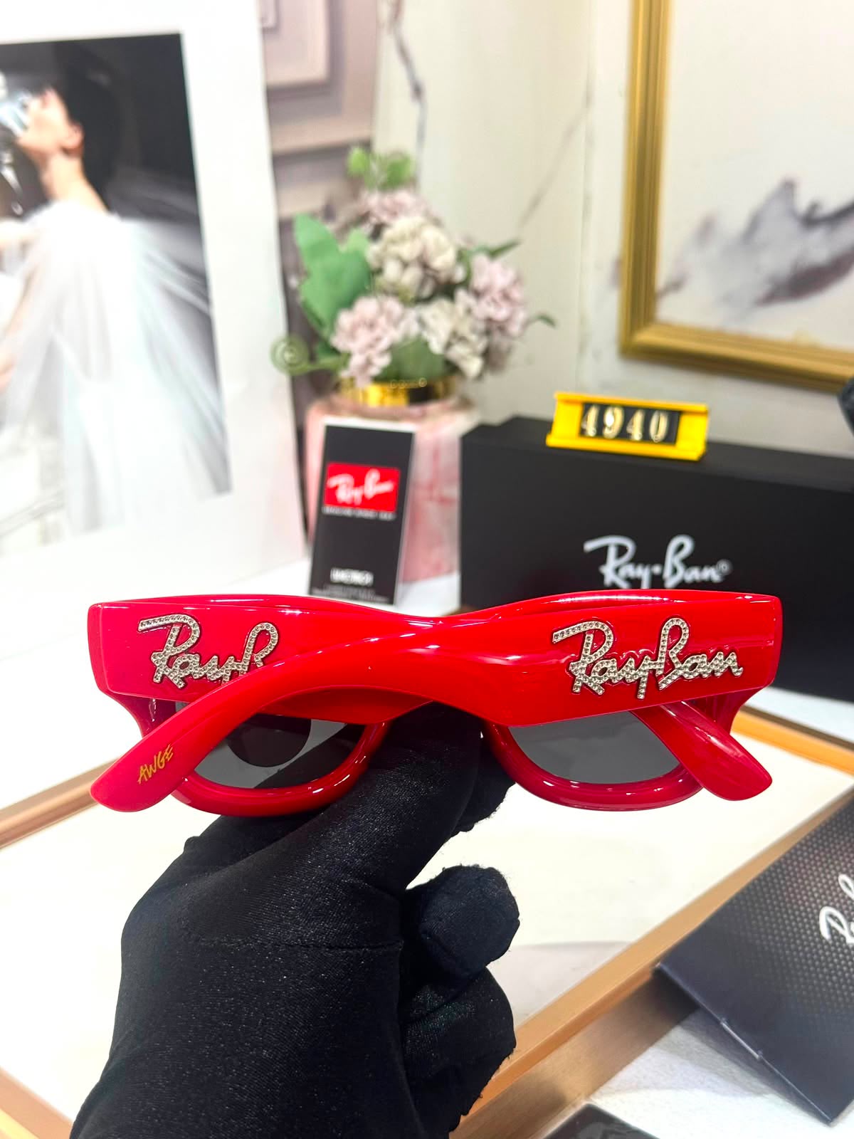 2700-PUFF RED