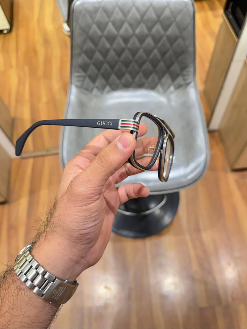 GC-223 Transparent