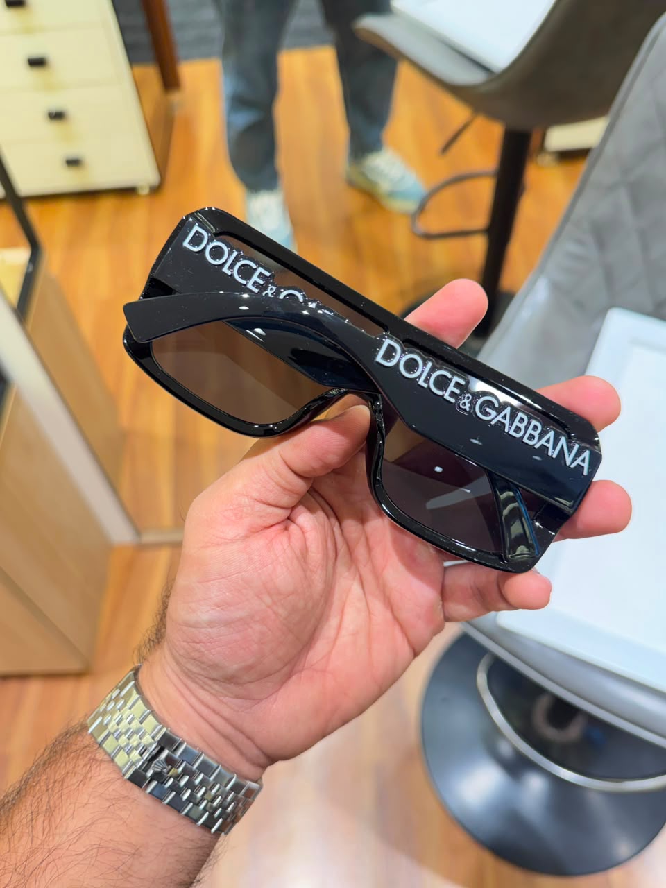 DG-6204 Luxury Black Oversized Sunglasses