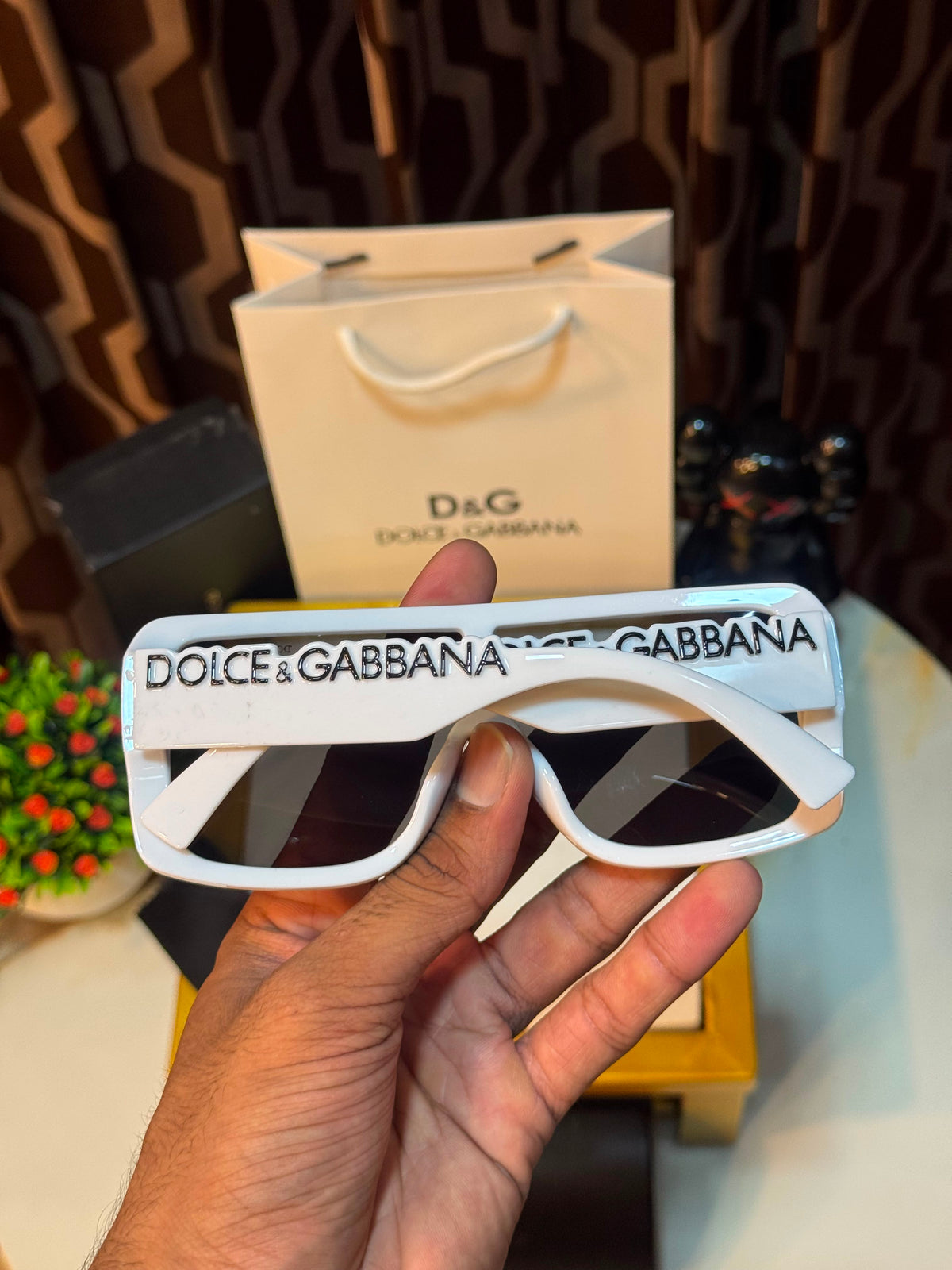 DG-6204 Luxury White Oversized Sunglasses
